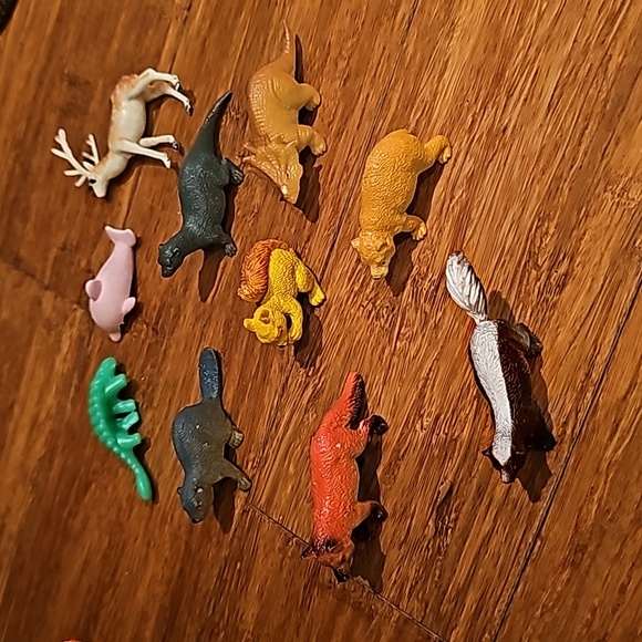 LOT dinosaurs animals mammals - Picture 4 of 7